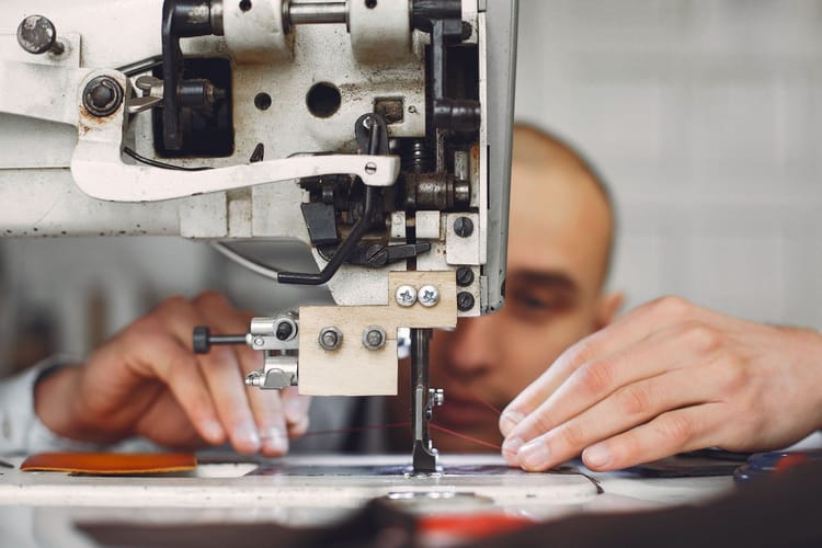 3 Signs Your Sewing Machine Needs Repair