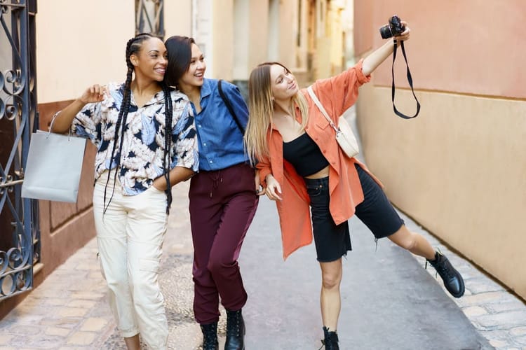 Crafting the Perfect Modeling Portfolio: A Beginner’s Guide