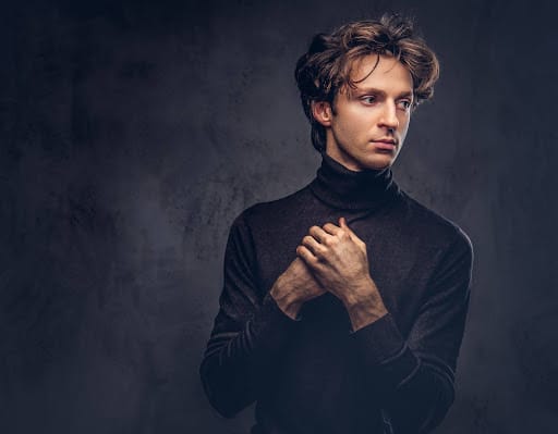 3 Ways to Make a Male Model Portfolio Land