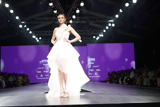 What Should Aspiring Models Know About NYC Runway Auditions?