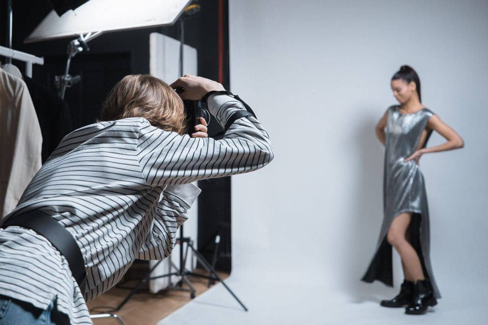 What Essential Skills Are Needed for Fashion Modelling?