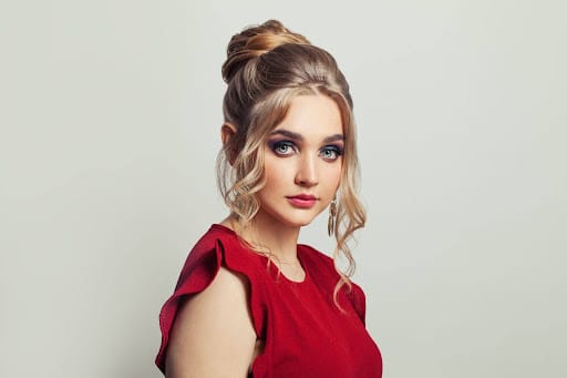 7 Stunning Trendsetting Hairstyles for Female Models